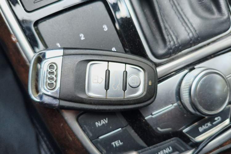 Used Audi A6L 2014 TFSI Standard Model Vehicle Key