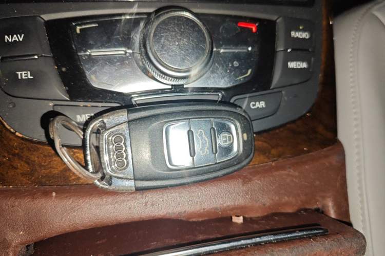 Used Audi A6L 2014 30 FSI Technology Model Vehicle Key