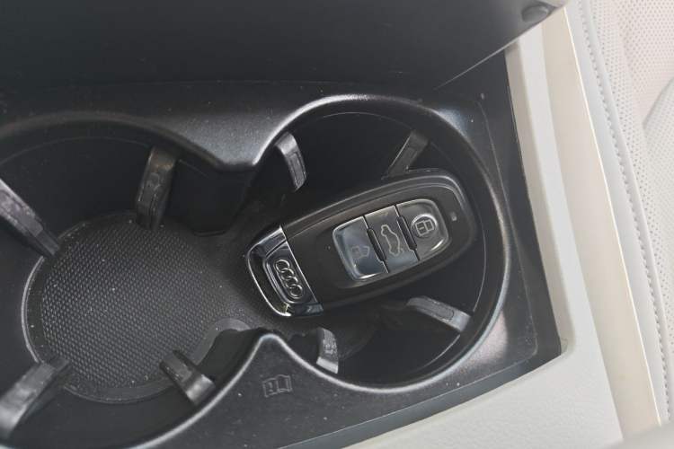Used Audi A6L 2014 35 FSI Luxury Edition Vehicle Key