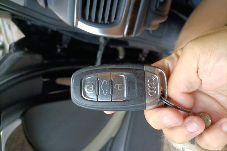 Used Audi A6L 2014 30 FSI Comfort Model Vehicle Key