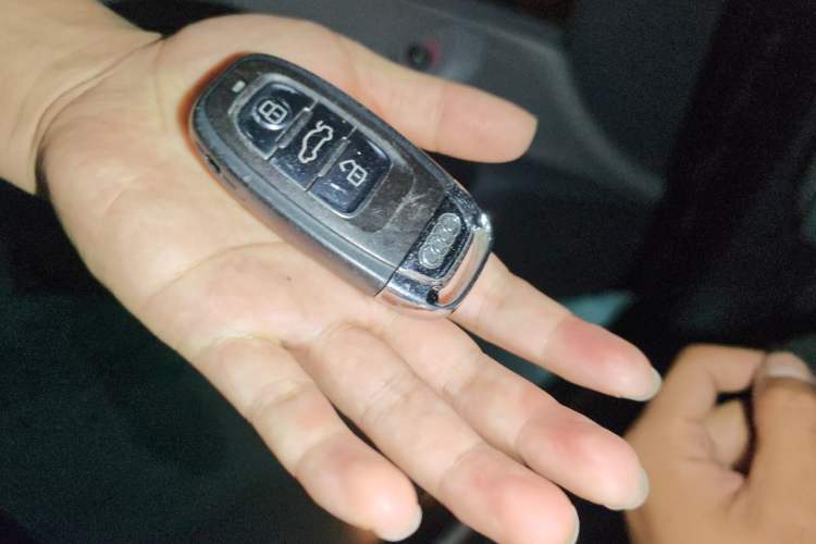 Used Audi A6L 2014 TFSI Standard Model Vehicle Key