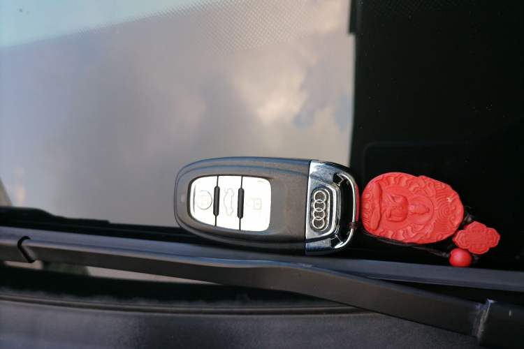 Used Audi A6L 2014 30 FSI Technology Model Vehicle Key