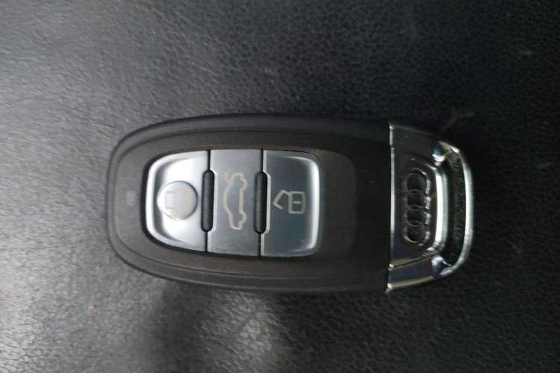 Used Audi A6L 2014 TFSI Standard Model Vehicle Key