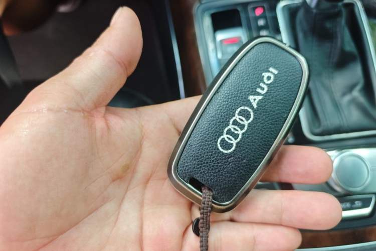 Used Audi A6L 2014 30 FSI Comfort Model Vehicle Key