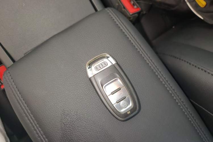 Used Audi A6L 2014 30 FSI Technology Model Vehicle Key