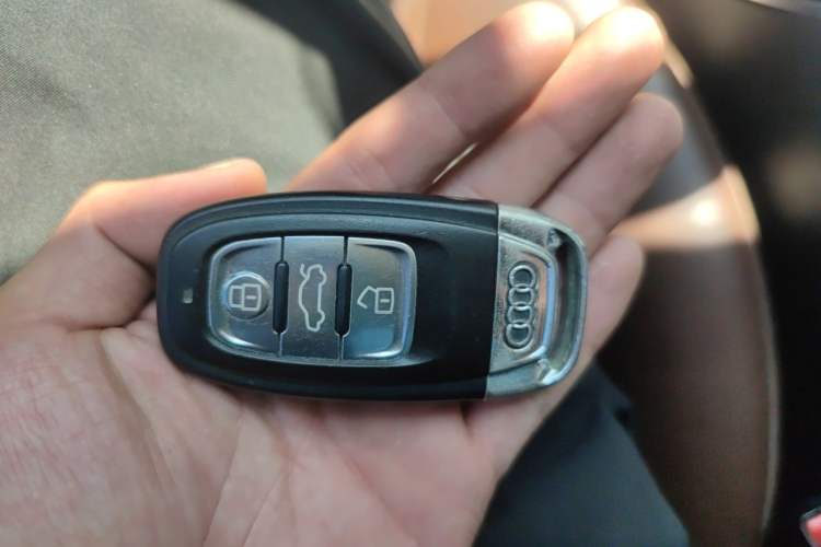 Used Audi A6L 2014 30 FSI Luxury Model Vehicle Key