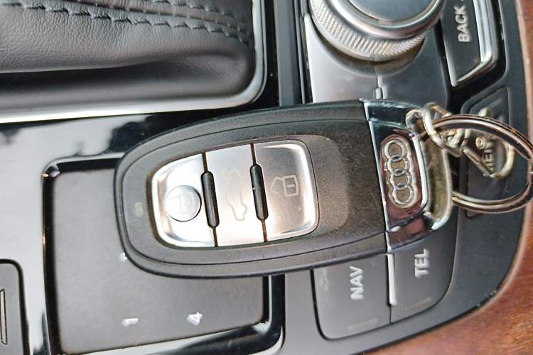 Used Audi A6L 2014 TFSI Standard Model Vehicle Key