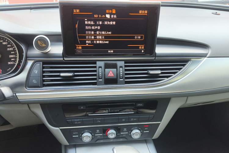 Used Audi A6L 2014 TFSI Standard Model Audio And AC Panel