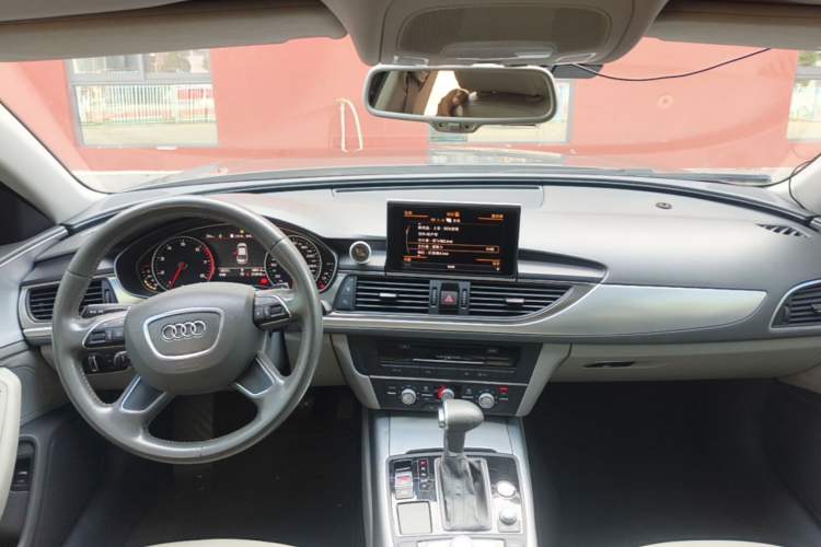 Used Audi A6L 2014 TFSI Standard Model Center Console