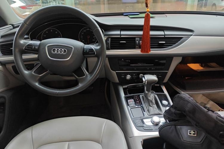 Used Audi A6L 2014 TFSI Standard Model Center Console