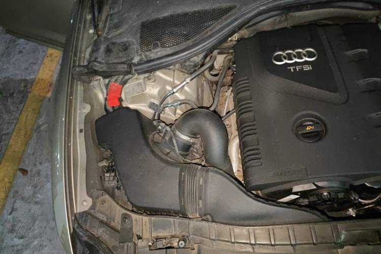 Used Audi A6L 2014 TFSI Standard Model Engine Bay Right
