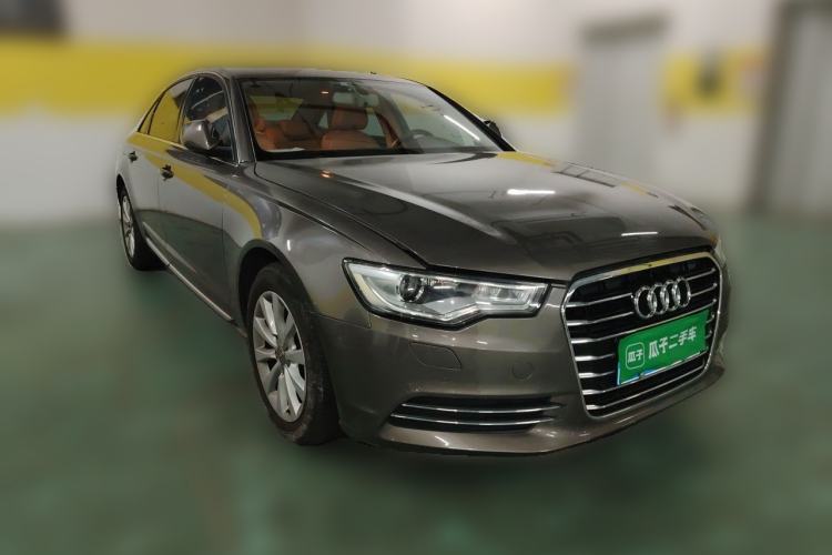 Used Audi A6L 2014 30 FSI Comfort Model Front Right 45 Deg