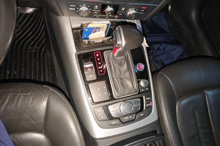 Used Audi A6L 2014 TFSI Standard Model Gear Lever