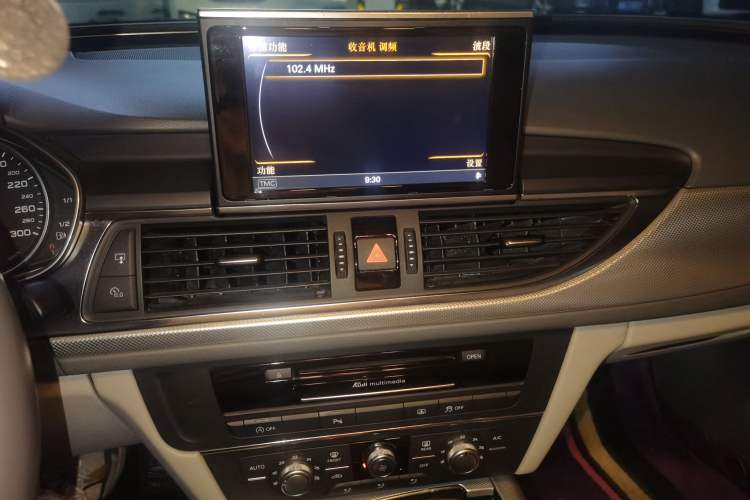 Used Audi A6L 2014 TFSI Standard Model Audio And AC Panel
