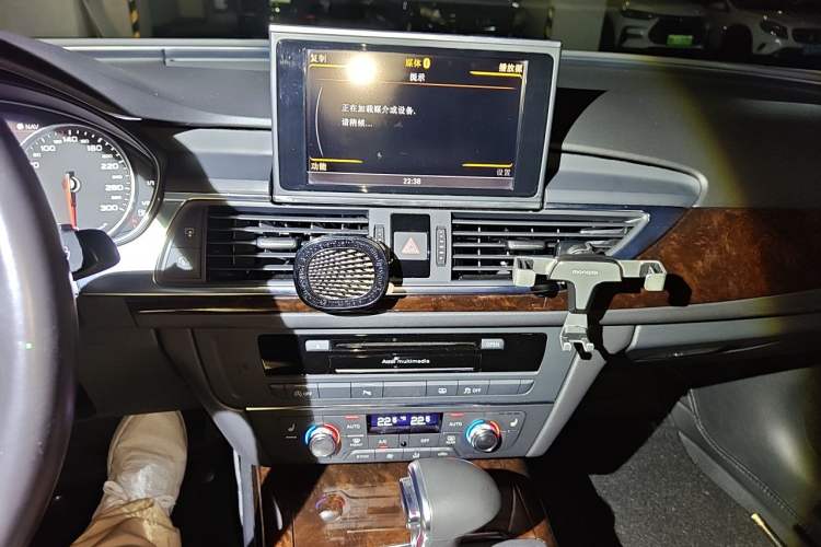 Used Audi A6L 2014 30 FSI Comfort Model Audio And AC Panel