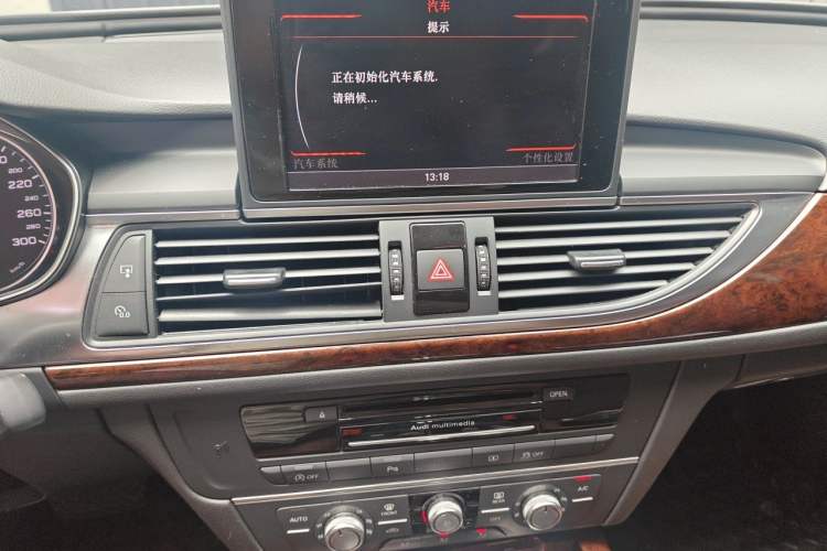 Used Audi A6L 2014 TFSI Standard Model Audio And AC Panel