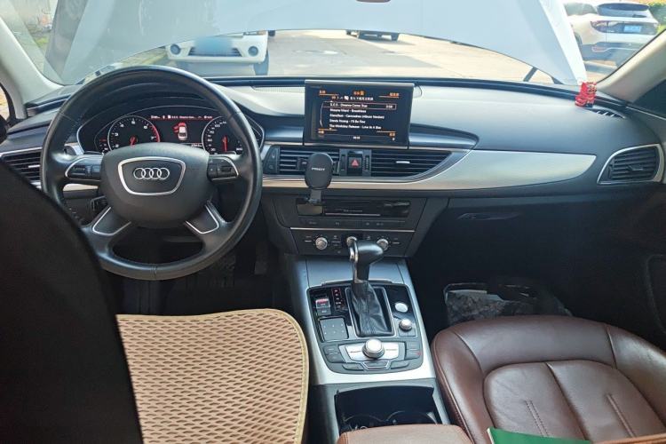 Used Audi A6L 2014 TFSI Standard Model Center Console