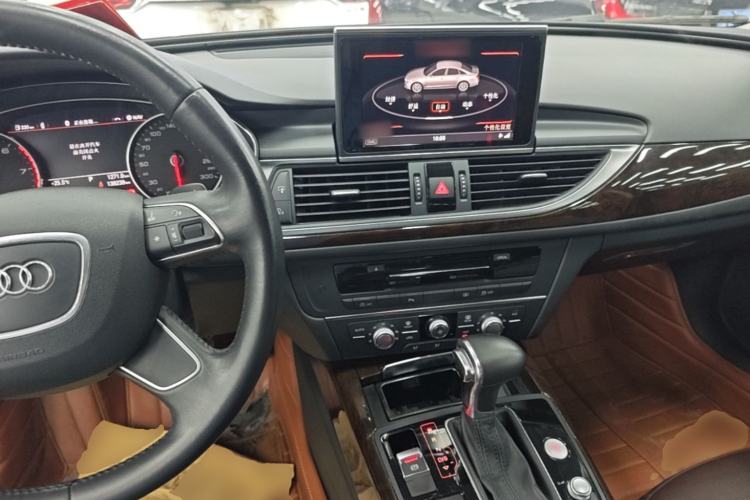Used Audi A6L 2014 TFSI Standard Model Center Console