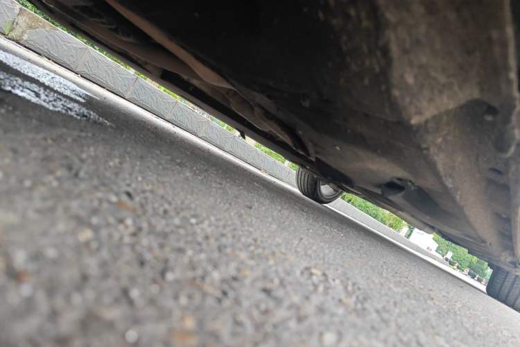 Used Audi A6L 2014 30 FSI Comfort Model Chassis Front Left