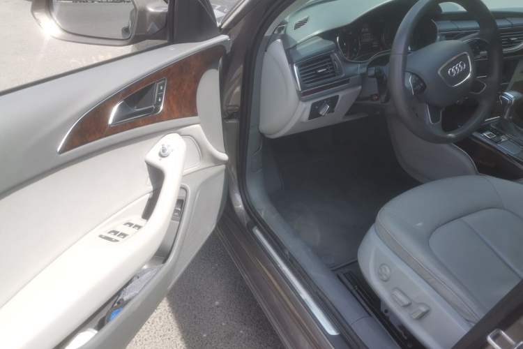 Used Audi A6L 2014 30 FSI Comfort Model Driver Seat