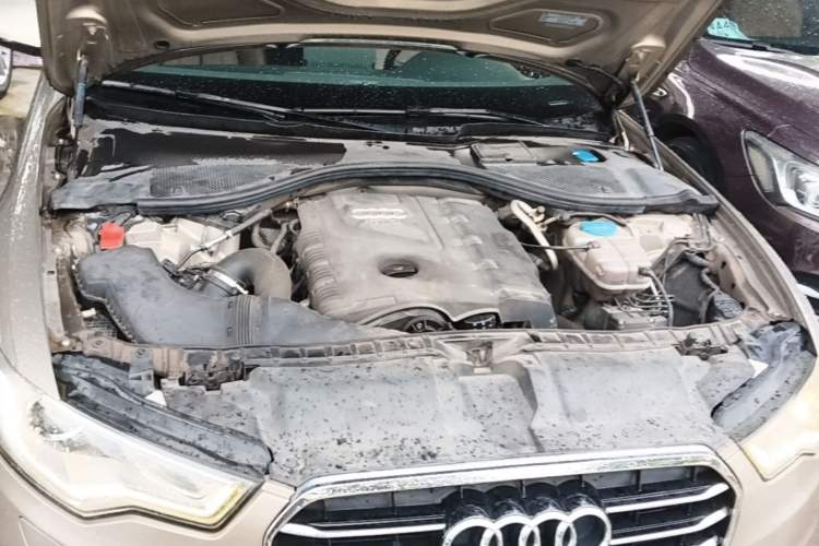 Used Audi A6L 2014 TFSI Comfort Model Engine Bay