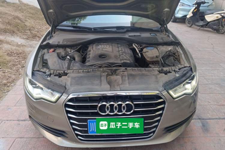 Used Audi A6L 2014 TFSI Standard Model Engine Bay