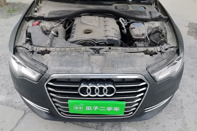 Used Audi A6L 2014 TFSI Standard Model Engine Bay