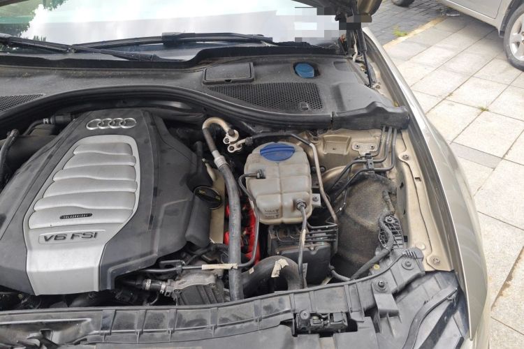 Used Audi A6L 2014 30 FSI Comfort Model Engine Bay Left