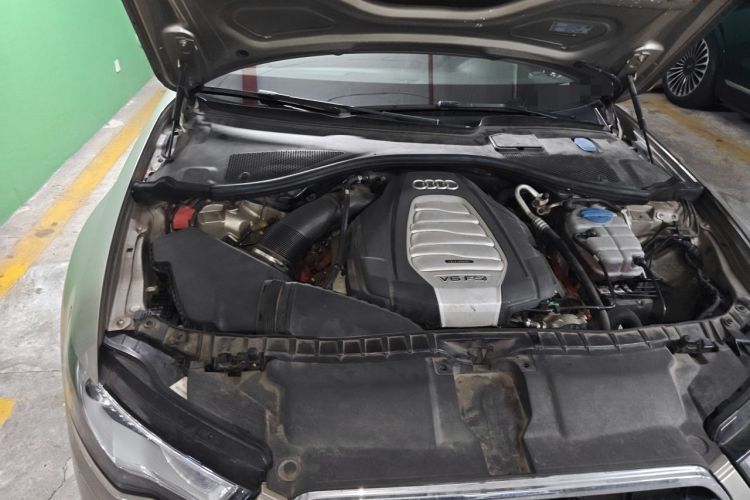 Used Audi A6L 2014 30 FSI Comfort Model Engine Bay Right