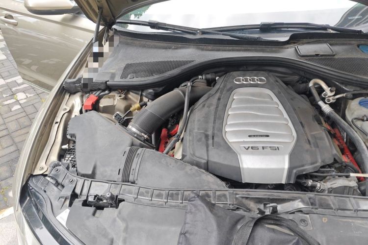 Used Audi A6L 2014 30 FSI Comfort Model Engine Bay Right