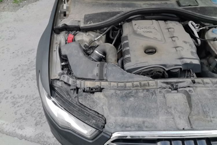 Used Audi A6L 2014 TFSI Standard Model Engine Bay Right