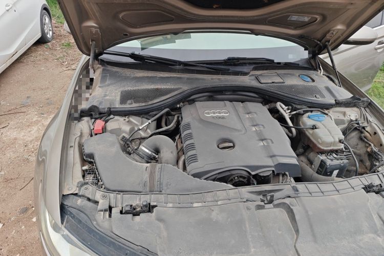 Used Audi A6L 2014 TFSI Standard Model Engine Bay Right