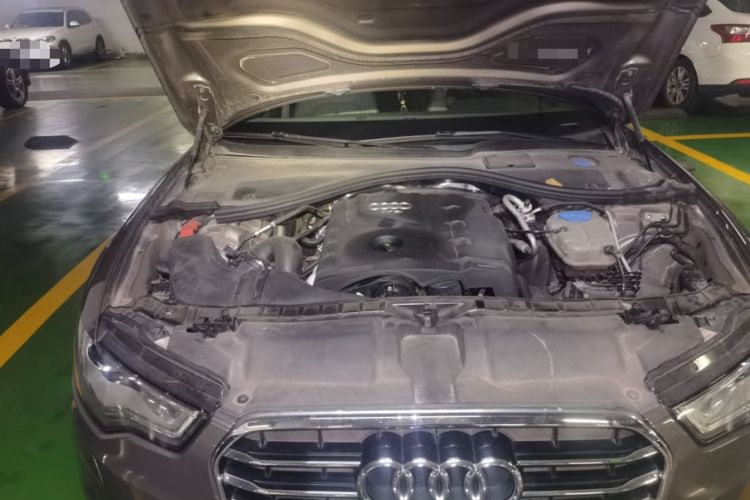 Used Audi A6L 2014 TFSI Standard Model Engine Bay Right