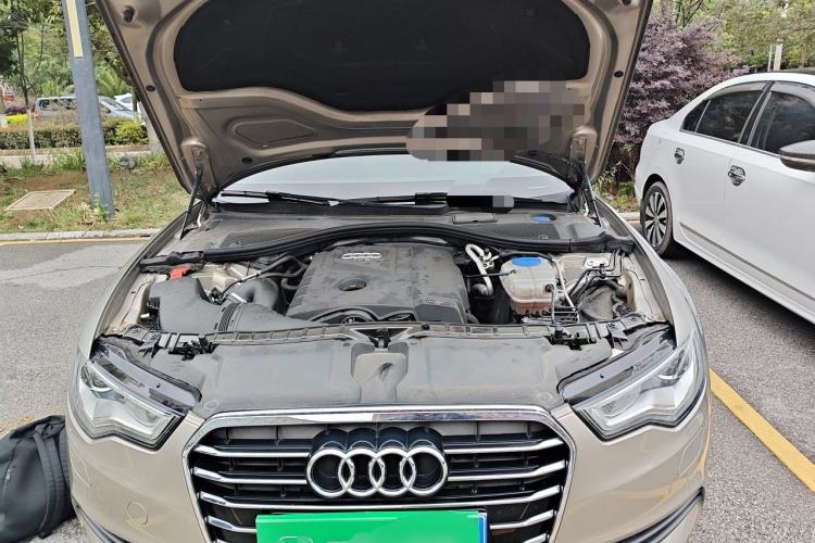 Used Audi A6L 2014 TFSI Standard Model Engine Bay