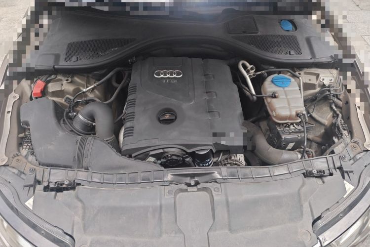 Used Audi A6L 2014 TFSI Standard Model Engine Bay