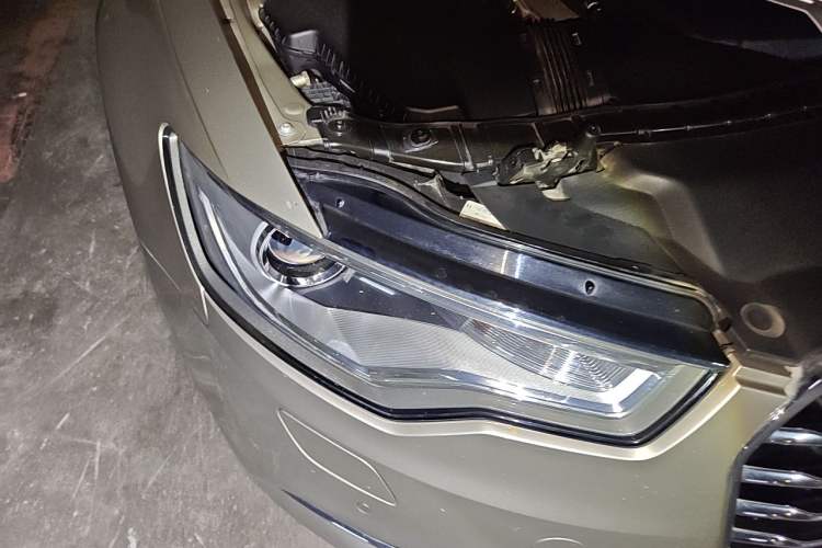 Used Audi A6L 2014 30 FSI Comfort Model Exterior 6