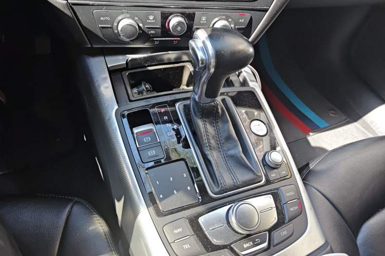 Used Audi A6L 2014 TFSI Standard Model Gear Lever