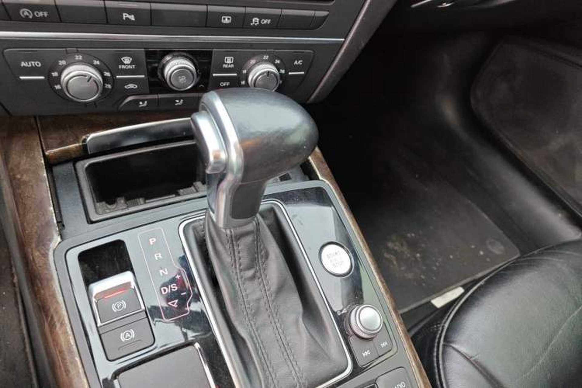 Used Audi A6L 2014 TFSI Standard Model Gear Lever