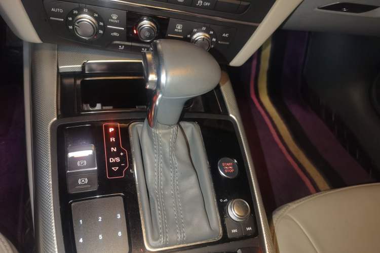 Used Audi A6L 2014 TFSI Standard Model Gear Lever