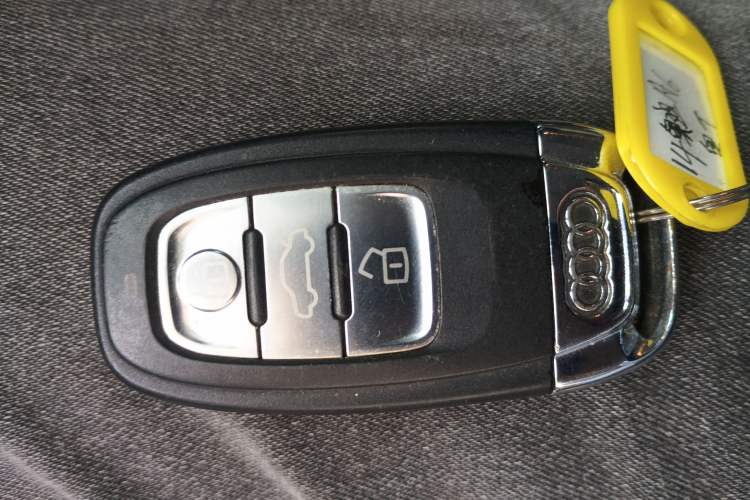 Used Audi A6L 2014 TFSI Standard Model Interior 1
