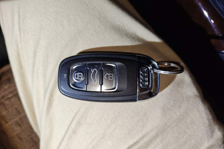 Used Audi A6L 2014 30 FSI Comfort Model Interior 1