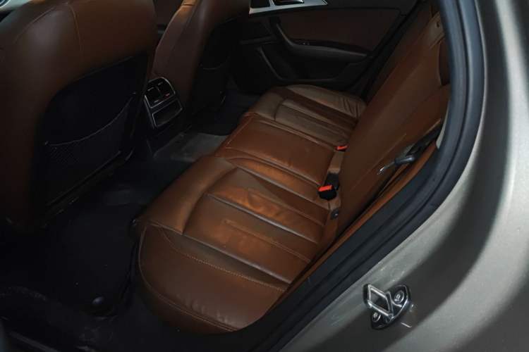 Used Audi A6L 2014 TFSI Standard Model Interior 4