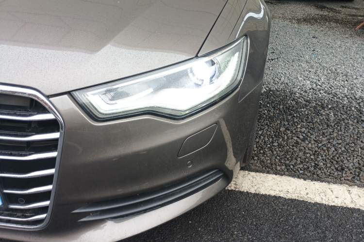 Used Audi A6L 2014 TFSI Standard Model Left Front Headlight