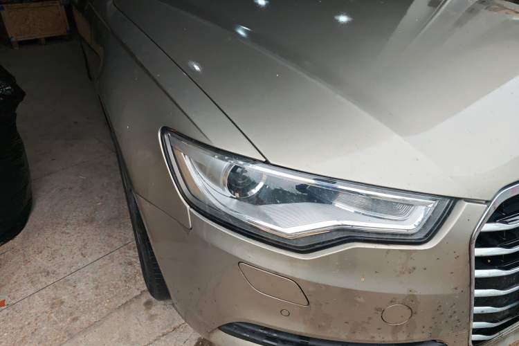 Used Audi A6L 2014 TFSI Standard Model Right Front Headlight