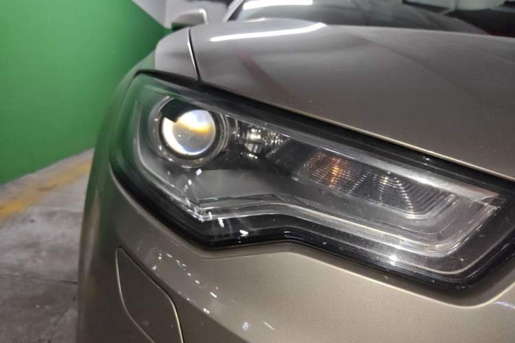Used Audi A6L 2014 30 FSI Comfort Model Right Front Headlight