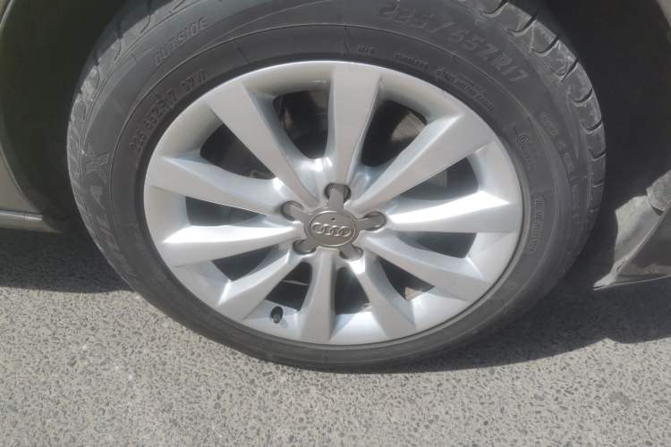 Used Audi A6L 2014 30 FSI Comfort Model Right Front Wheel Hub