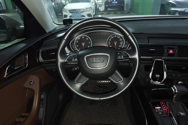 Used Audi A6L 2014 30 FSI Comfort Model Steering Wheel