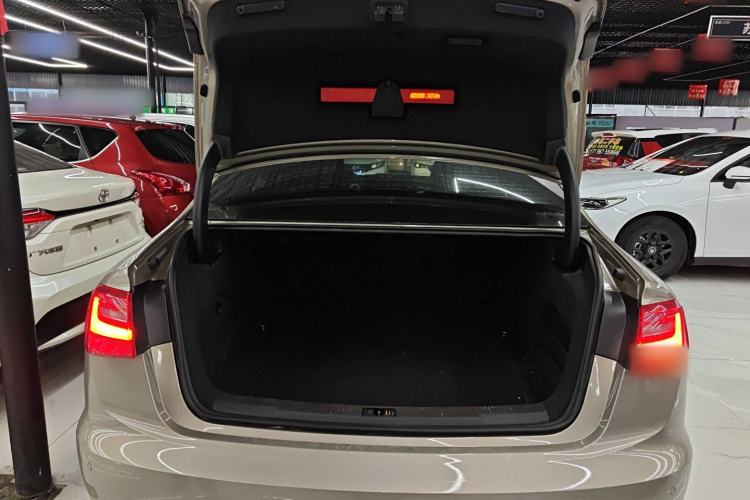 Used Audi A6L 2014 TFSI Standard Model Trunk