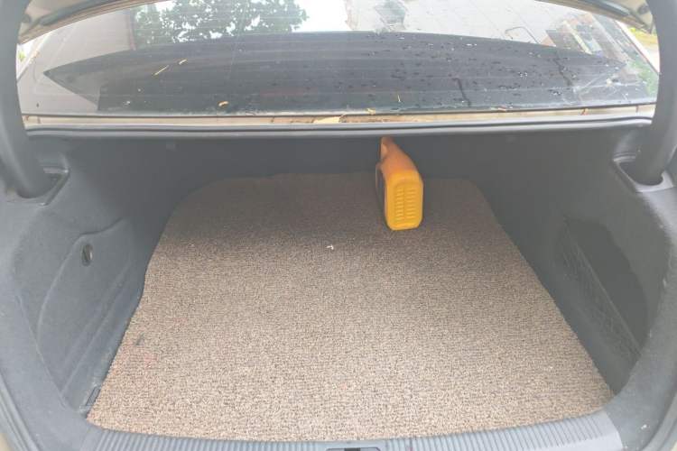 Used Audi A6L 2014 30 FSI Comfort Model Trunk