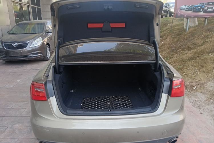 Used Audi A6L 2014 TFSI Standard Model Trunk